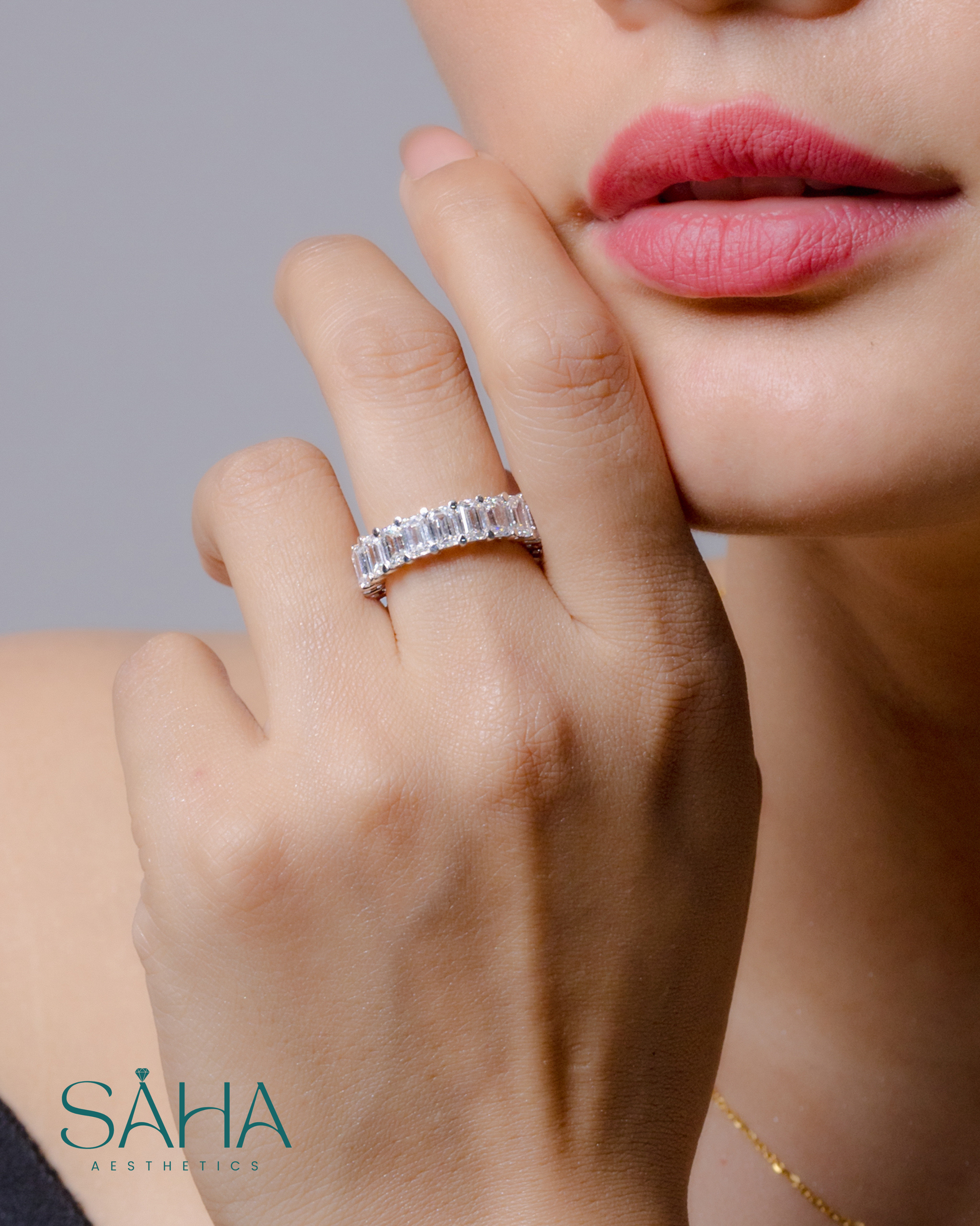 18k White Gold Ring with Lab Grown Diamonds