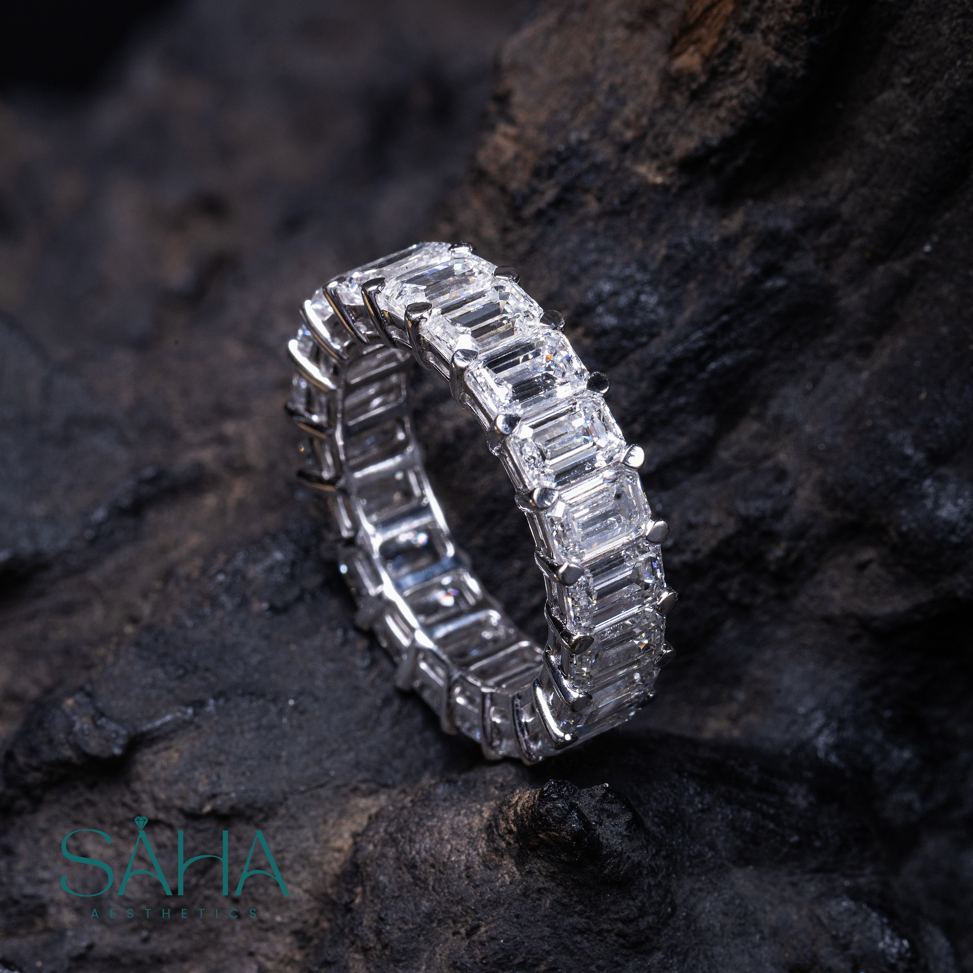 18k White Gold Ring with Lab Grown Diamonds